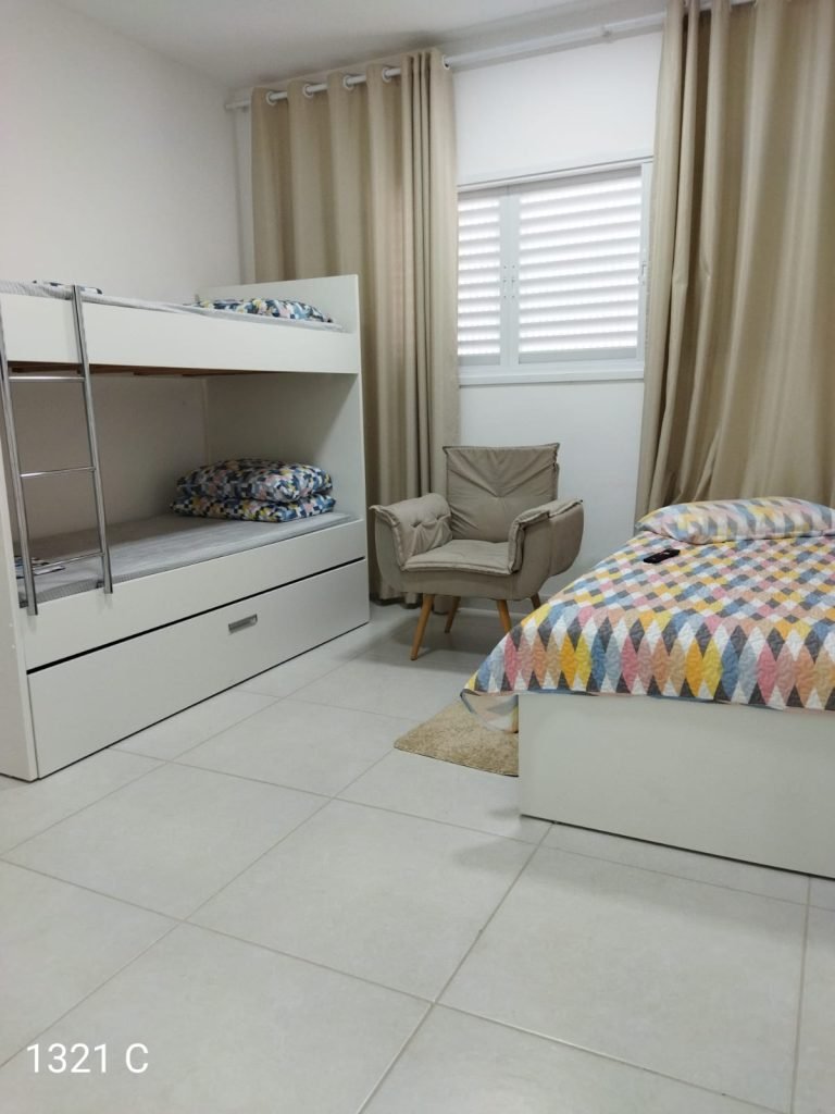 APARTAMENTO PARA 5 PESSOAS – CONDOMÍNIO DA FÉ
