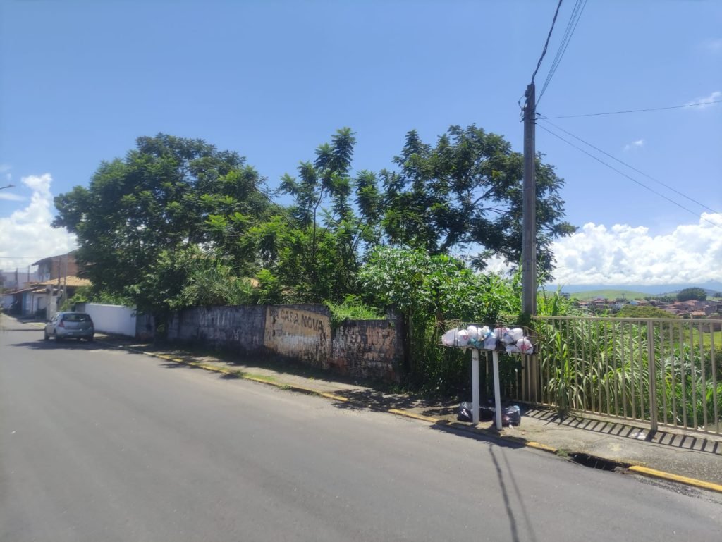 ÓTIMA PROPRIEDADE 1000M² – NEGÓCIO DE OCASIÃO