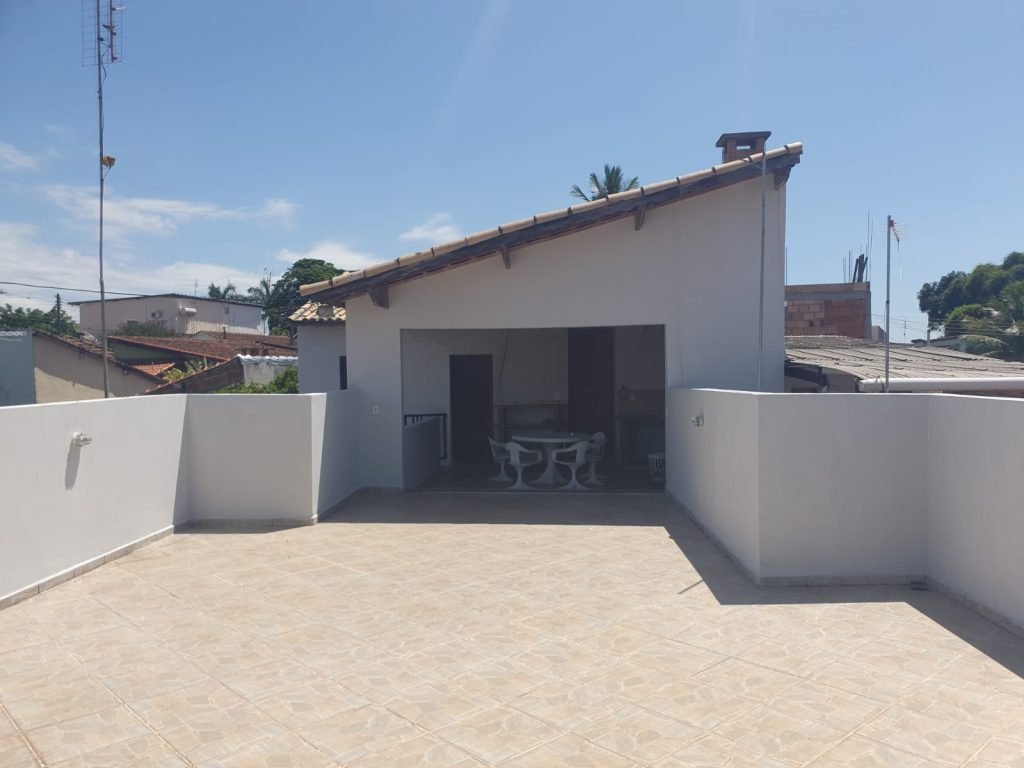 CASA NO CENTRO DA CIDADE