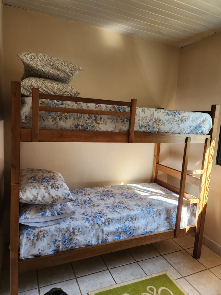 CASA DE CAMPO – ESTRADA ASFALTADA – 8 MINUTOS DA CANÇÃO NOVA