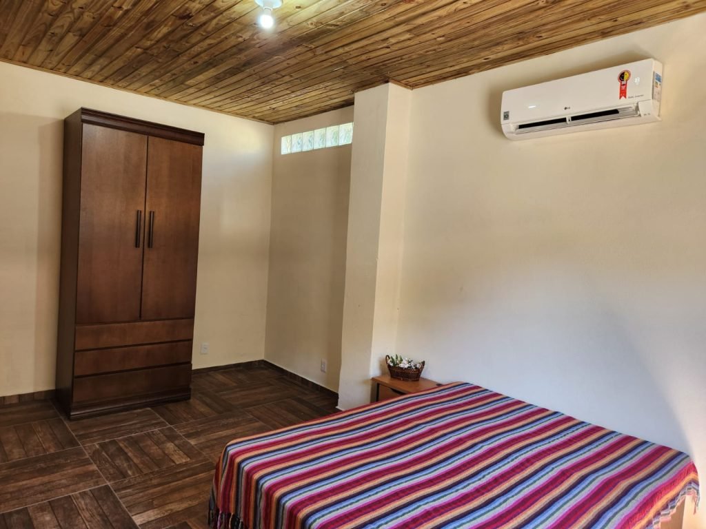 CASA DE CAMPO – ESTRADA ASFALTADA – 8 MINUTOS DA CANÇÃO NOVA