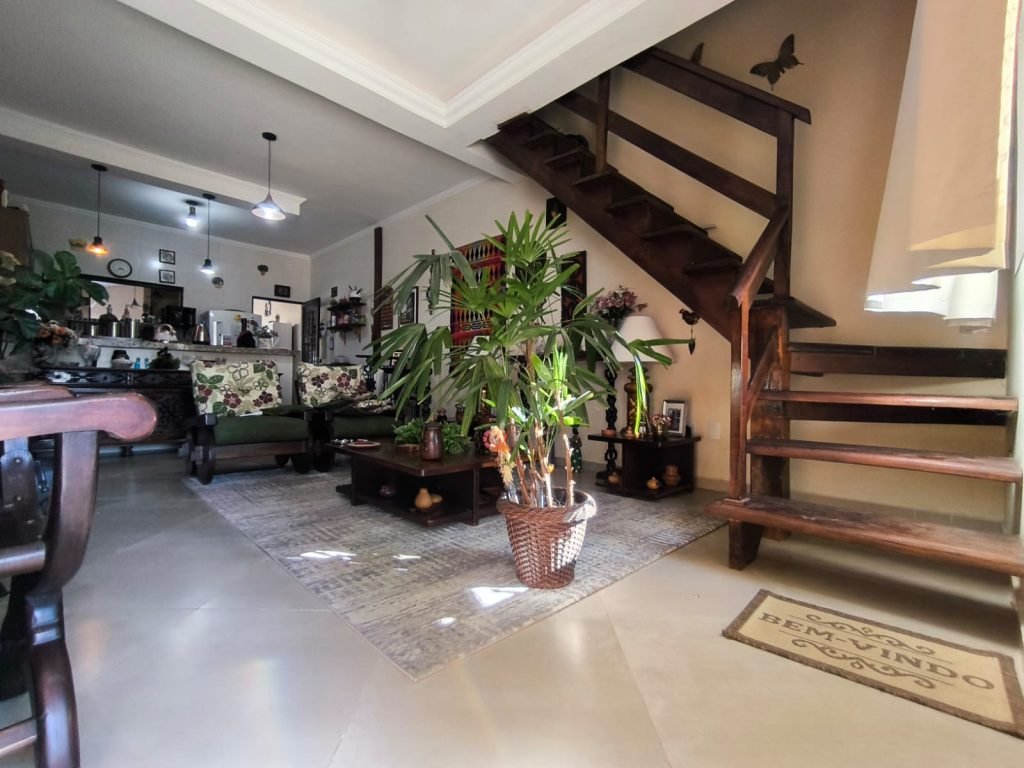 CASA DE ALTO PADRÃO NO CONDOMÍNIO NOVA CACHOEIRA