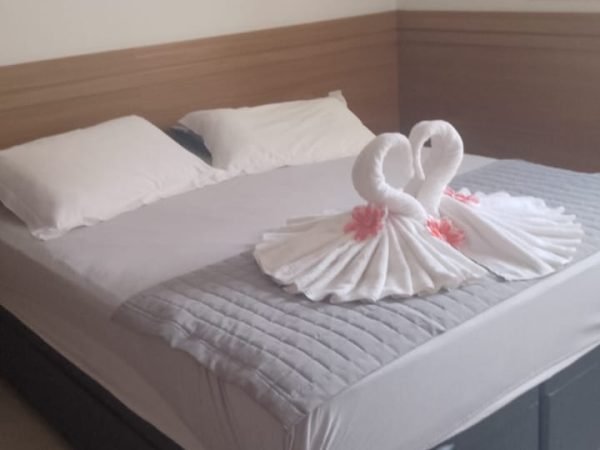 “Apto Premium no Condomínio da Fé,  só 3 Minutos a Pé da Canção Nova!”