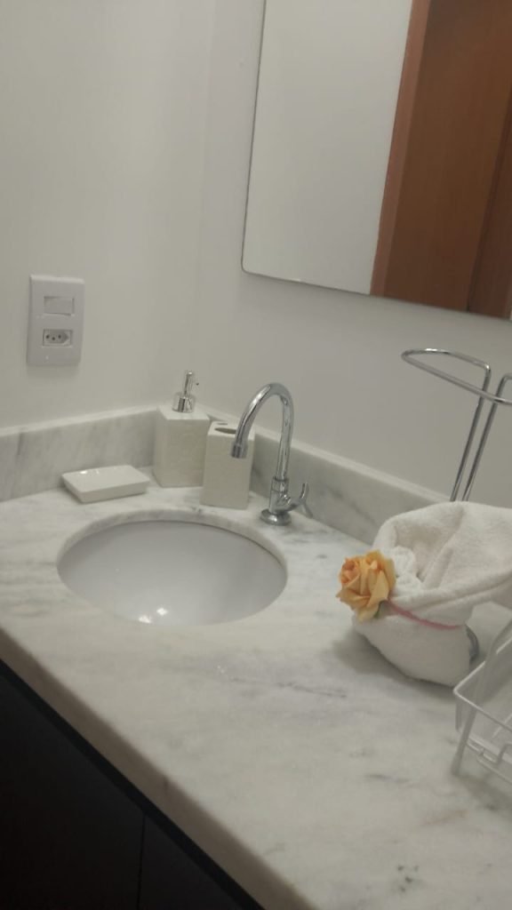 “Apto Premium no Condomínio da Fé,  só 3 Minutos a Pé da Canção Nova!”